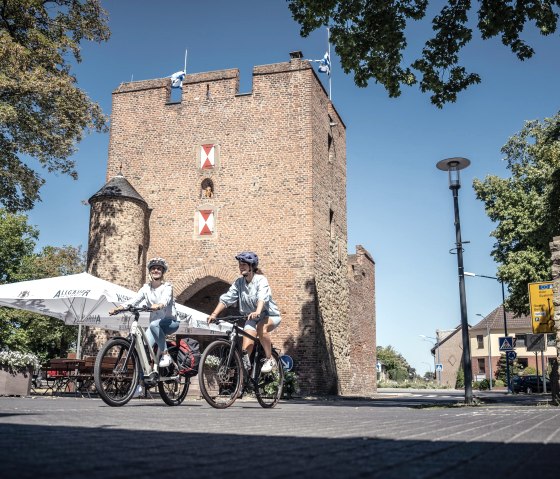 Cyclists in Zülpich, © Dennis Stratmann