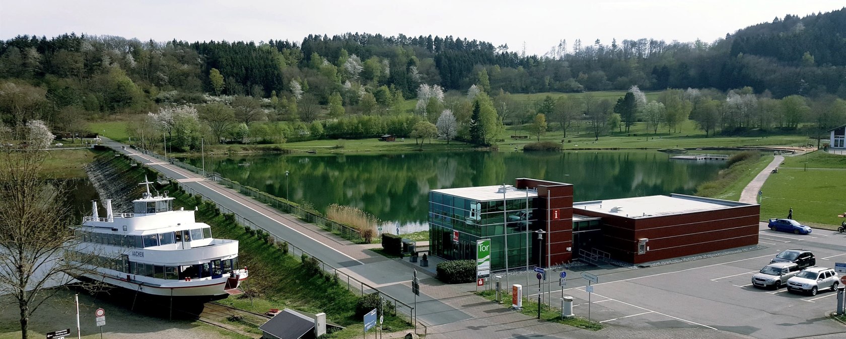 Parkplatz Nationalpark-Tor Rurberg, &copy; Rursee-Touristik GmbH