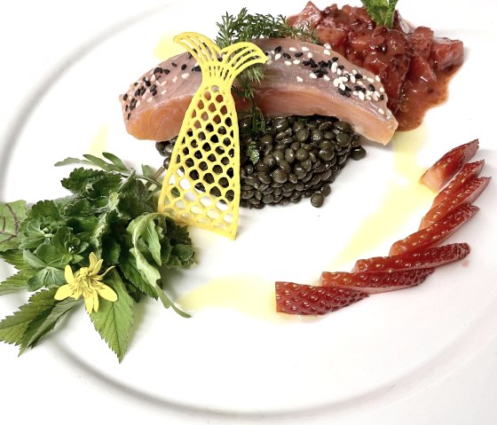 Regional dishes, &copy; Nordeifel Tourismus GmbH & Burghaus und Villa Kronenburg