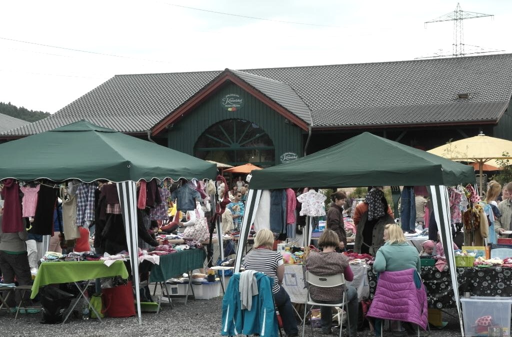 Flea market at the Krewelshof, © Krewelshof