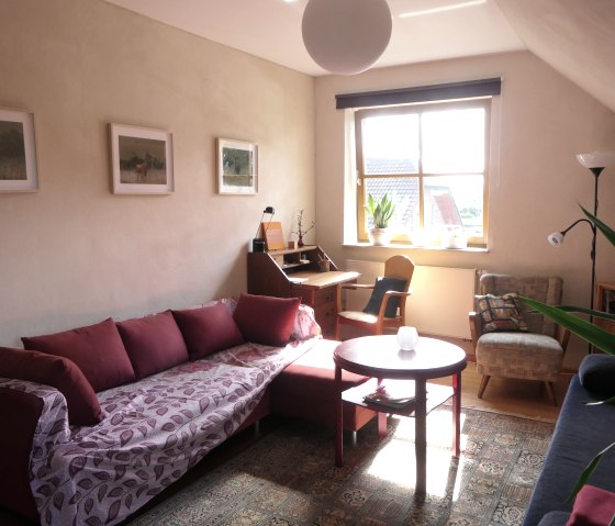8 Living room