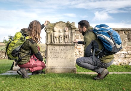 Weihestein in der Tempelanlange G&ouml;rresburg, &copy; Eifel Tourismus GmbH, Dominik Ketz
