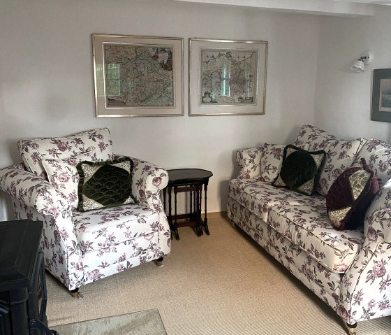 Wohnzimmer--, &copy; Nordeifel Tourismus GmbH & Rosige Zeiten, Ferien im Fachwerkhof