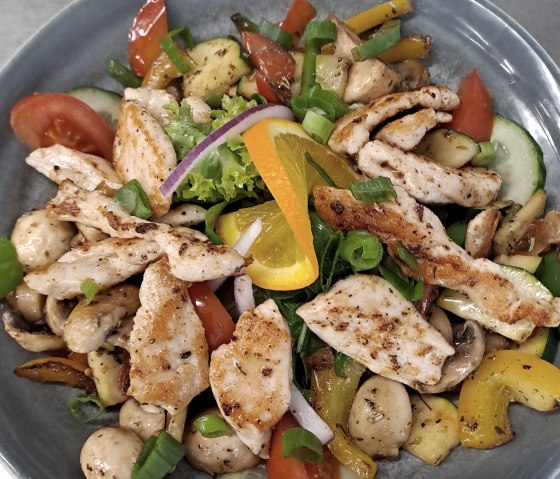 Restaurant am Schalkenmehrener Maar, © Café Restaurant Maarblick