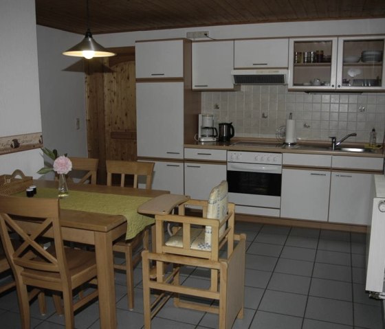 K&uuml;che im Fuchsbau, &copy; Nordeifel Tourismus GmbH & P&uuml;nderhof