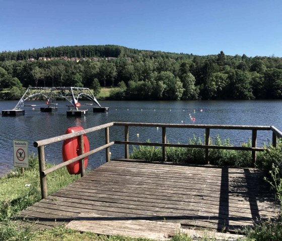 Badesee Kronenburg, &copy; Nordeifel Tourismus GmbH & Ferienwohnung Auszeit