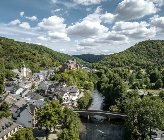 Blick auf Heimbach, &copy; Eifel Tourismus GmbH, Dennis Stratmann