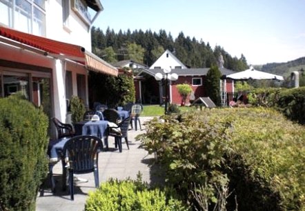 Terrasse, &copy; Nordeifel Tourismus GmbH & Hotel Pension Haus Berghof