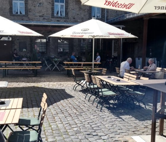 WhatsApp Image 2022-08-24 at 09.59.43, &copy; Nordeifel Tourismus GmbH & Nettersheim Hof, Hotel Restaurant