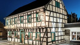Aussenansicht-Hotel-scaled, © Nordeifel Tourismus GmbH & Landhotel zum Schwan Garni