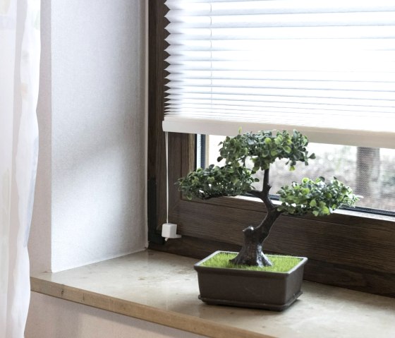 Ferienwohnung-Schavener-Heide-Schlafzimmer-Detail-, &copy; Nordeifel Tourismus GmbH & Ferienwohnung Schavener Heide