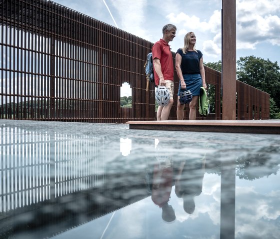 Out and about in the Roman villa in Blankenheim, &copy; Eifel Tourismus GmbH, Dennis Stratmann - finanziert durch REACT-EU