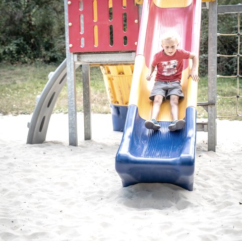 Sliding fun, &copy; Gr&uuml;nmetropole - Dennis Stratmann