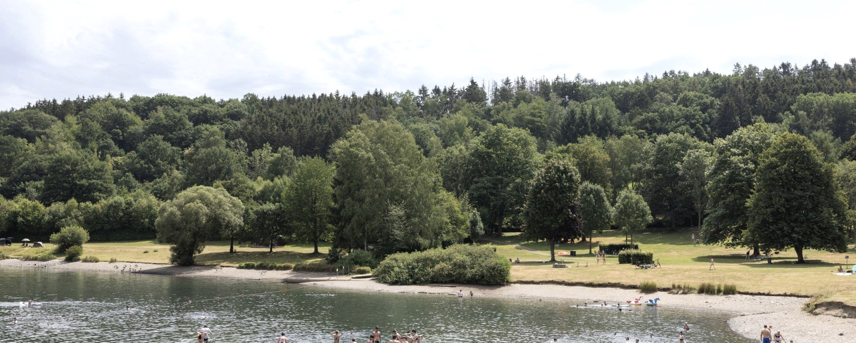 The natural bathing area at Eiserbachsee, &copy; Eifel Tourismus GmbH_Tobias Vollmer