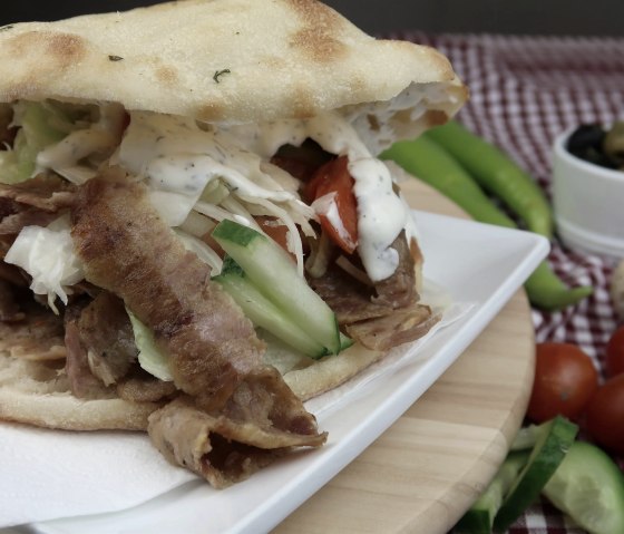 Istanbul kebab dishes, &copy; Istanbul D&ouml;ner