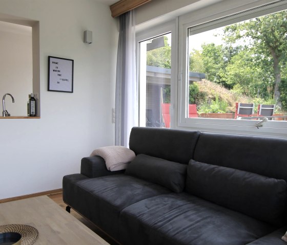 Blicl Sofa Terasse, &copy; Nordeifel Tourismus GmbH & Haus Paulus