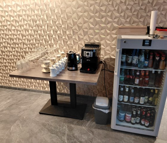 Getr&auml;nkestation, &copy; DER Hirsch