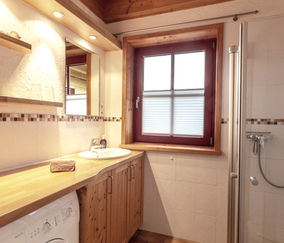 Bad, &copy; Nordeifel Tourismus GmbH & Ferienhaus Linden