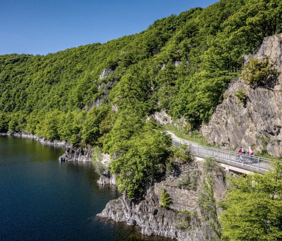 RurUfer-Radweg am Rursee, &copy; Gr&uuml;nmetropole e.V., Dennis Stratmann