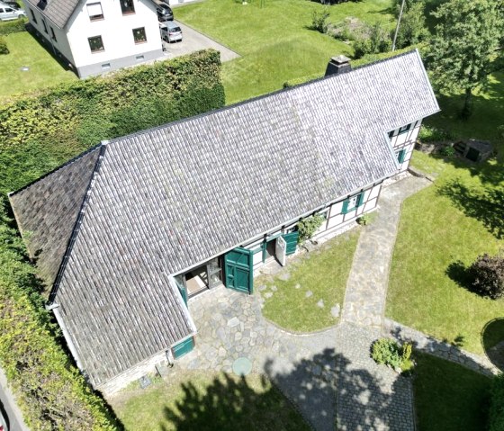 2f1e2d31-d697-48b4-98ab-d4f9a004267b