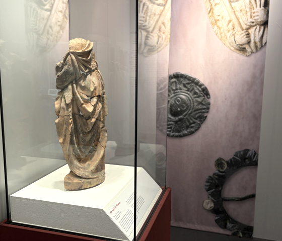 Statuenfragment vom Akademischen Kunstmuseum Bonn, &copy; LVR-Landesmuseum Bonn - J. Vogel