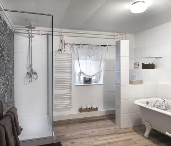 Bad, &copy; Laville & Nordeifel Tourismus GmbH