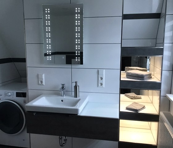 Badezimmer.., &copy; Nordeifel Tourismus GmbH & Ferienhaus Klasen