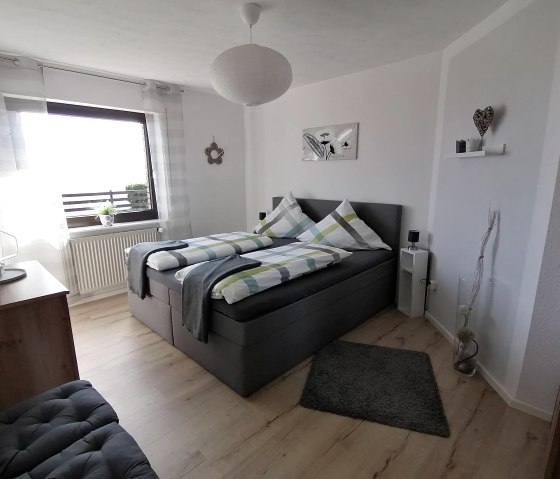 Schlafzimmer, &copy; Fewo Stollenwerk