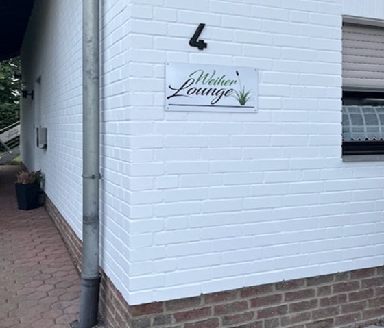 Ferienwohnung "Weiher Lounge" - Au&szlig;enansicht