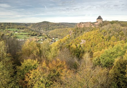 Blick auf Burg Nideggen und Das Rurtal, &copy; Eifel Tourismus GmbH, Dominik Ketz