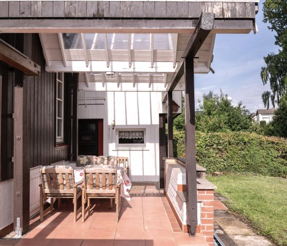 Terrasse mit Glasdach, &copy; Ron Larmann