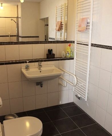 Badezimmer, &copy; Nordeifel Tourismus GmbH & Ferienwohnung Klein