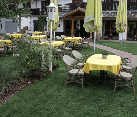 Biergarten im Landhotel Ewerts, &copy; Landhotel Ewerts
