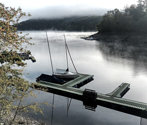 Unterwegs auf der Wanderung Nr. 34, &copy; Rursee-Touristik GmbH, Sabine Herfort