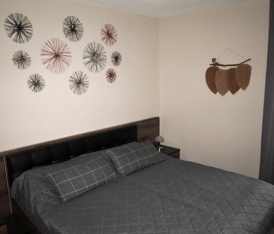 Hauptschlafzimmer, &copy; Nordeifel Tourismus GmbH & Jundels FeWo