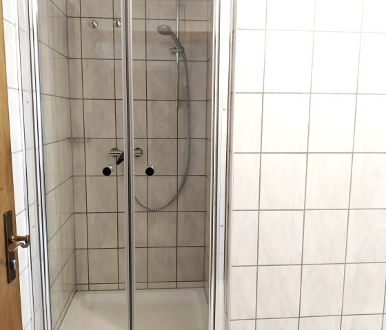 EZ Dusche, &copy; Nordeifel Tourismus GmbH & Urfterhof Hotel