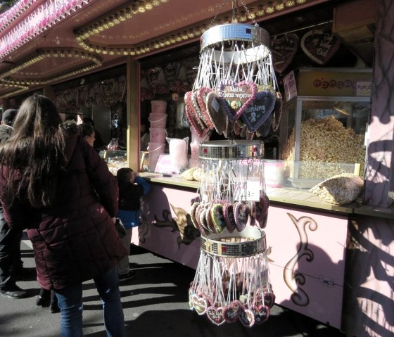 Stand S&uuml;&szlig;igkeiten, &copy; Rursee-Touristik GmbH
