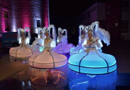 Leuchtkost&uuml;me, &copy; Seepark Z&uuml;lpich