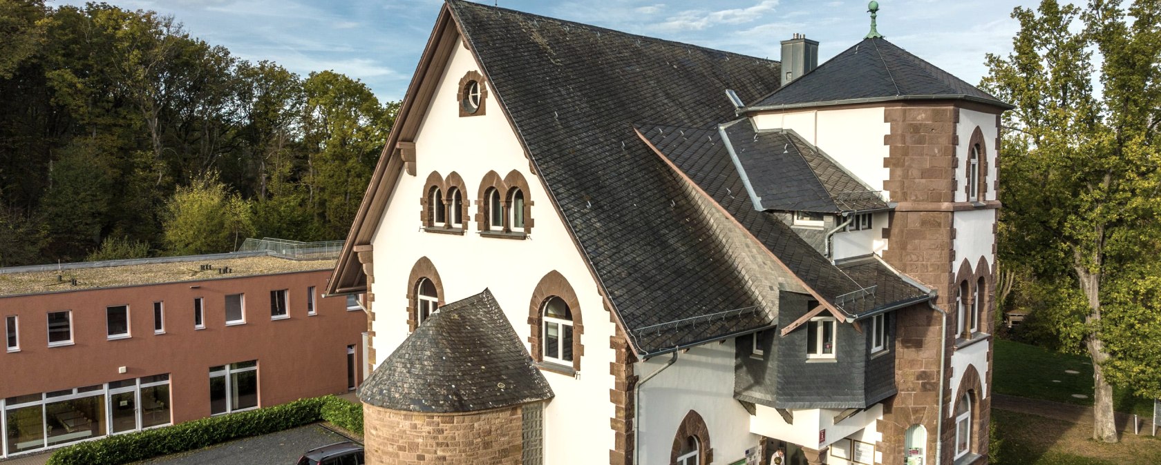 Nationalpark-Tor Nideggen und Ausbildungszentrum, © Eifel Tourismus GmbH, Dominik Ketz