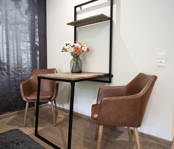 gem&uuml;tliche Zimmer, &copy; Nordeifel Tourismus GmbH & LANDHAUSZEIT