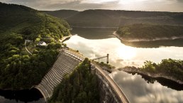 Urfttalsperre im Morgenlicht, © Eifel Tourismus GmbH, Dominik Ketz