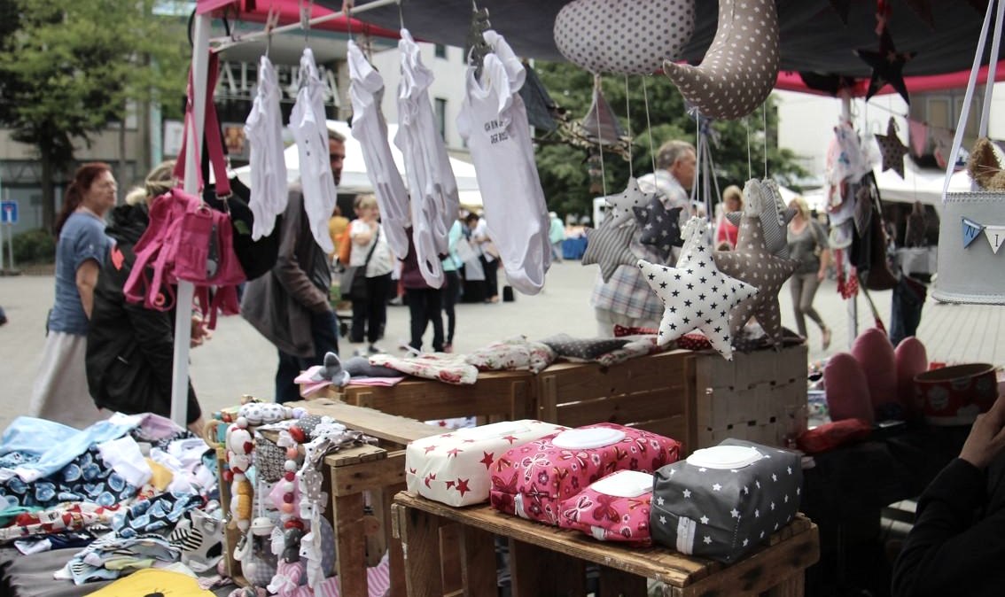 Kunsthandwerkermarkt Aussteller, © Stadt Euskirchen, Svenja Zeimetz