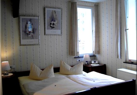 Hotelzimmer 04