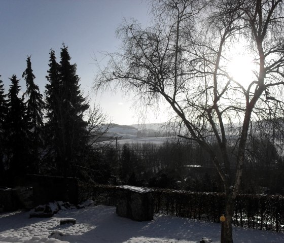 Blick in die verschneite Eifellandschaft, &copy; Nordeifel Tourismus GmbH & Feriendomizil Eifelhaus Brenk