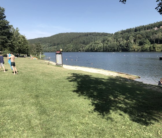 Kronenburger See 2, © Nordeifel Tourismus GmbH & L´Extravagante