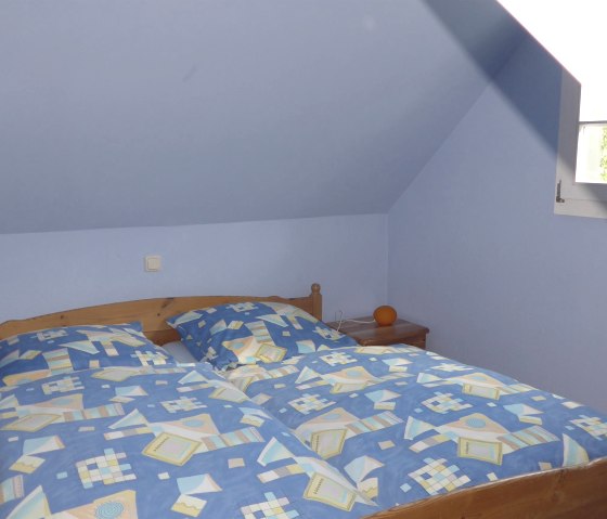 Blue room 2, DG