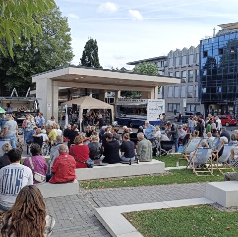 großer Andrang beim Feierabendmarkt, © Gemeinde Kreuzau