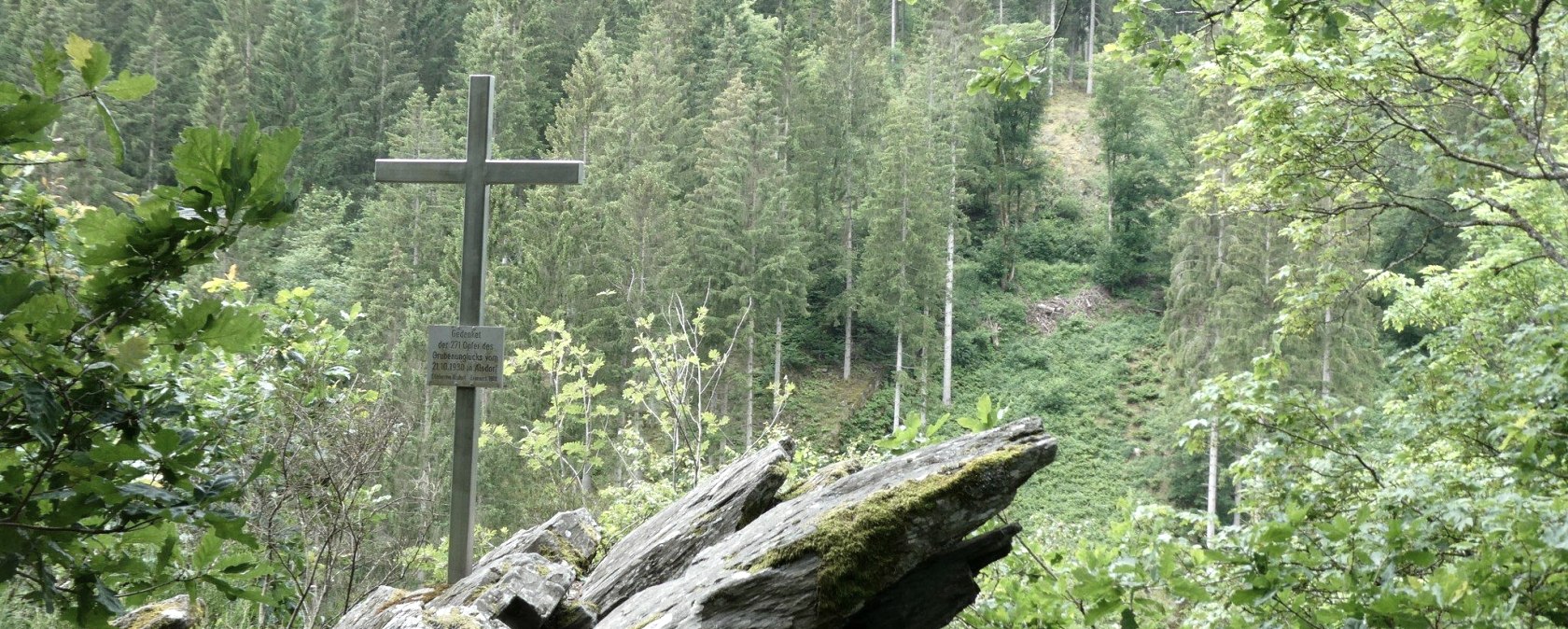 Alsdorfer Gipfelkreuz, &copy; Eifel heimisch