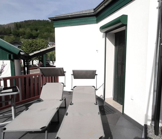 Ferienhaus au&szlig;en, &copy; VivaNatura Eifelferien